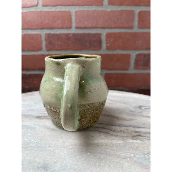 Studio Pottery Handmade Mug Green Celadon Textured Signed RK - Picture 6 of 7